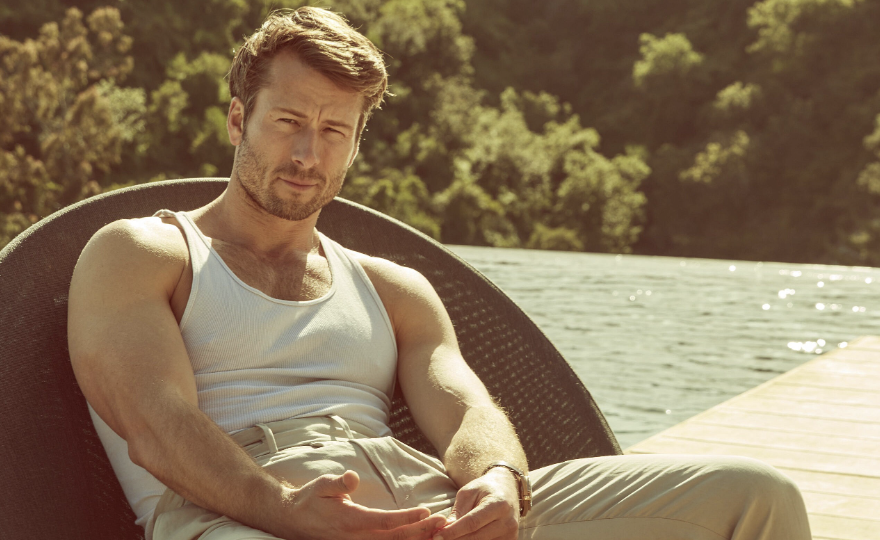 Fans thirst over Glen Powell bulge snaps