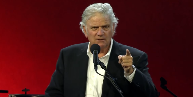 Franklin Graham: Unlike Harris, Trump Loves Christians