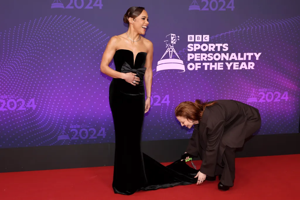 Sapphic power couple Alex Scott and Jess Glynne steal the show at the BBC Sports Personality awards