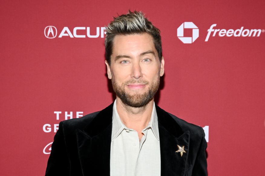 Lance Bass got fired from a TV show after coming out: “They have to believe that you’re straight”