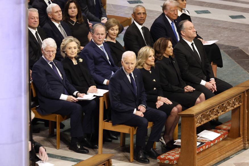 Karen Pence silently murders Tr*ump & Melania at Jimmy Carter’s funeral